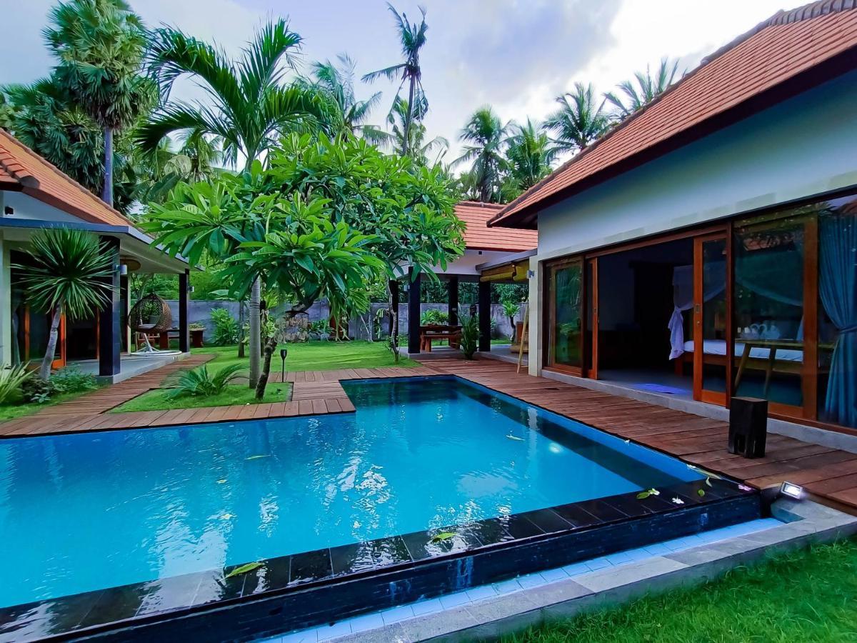 Coco Garden Pool Villas Kubutambahan  Exterior foto