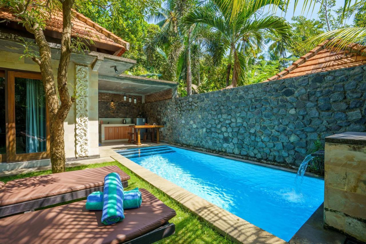 Coco Garden Pool Villas Kubutambahan  Exterior foto