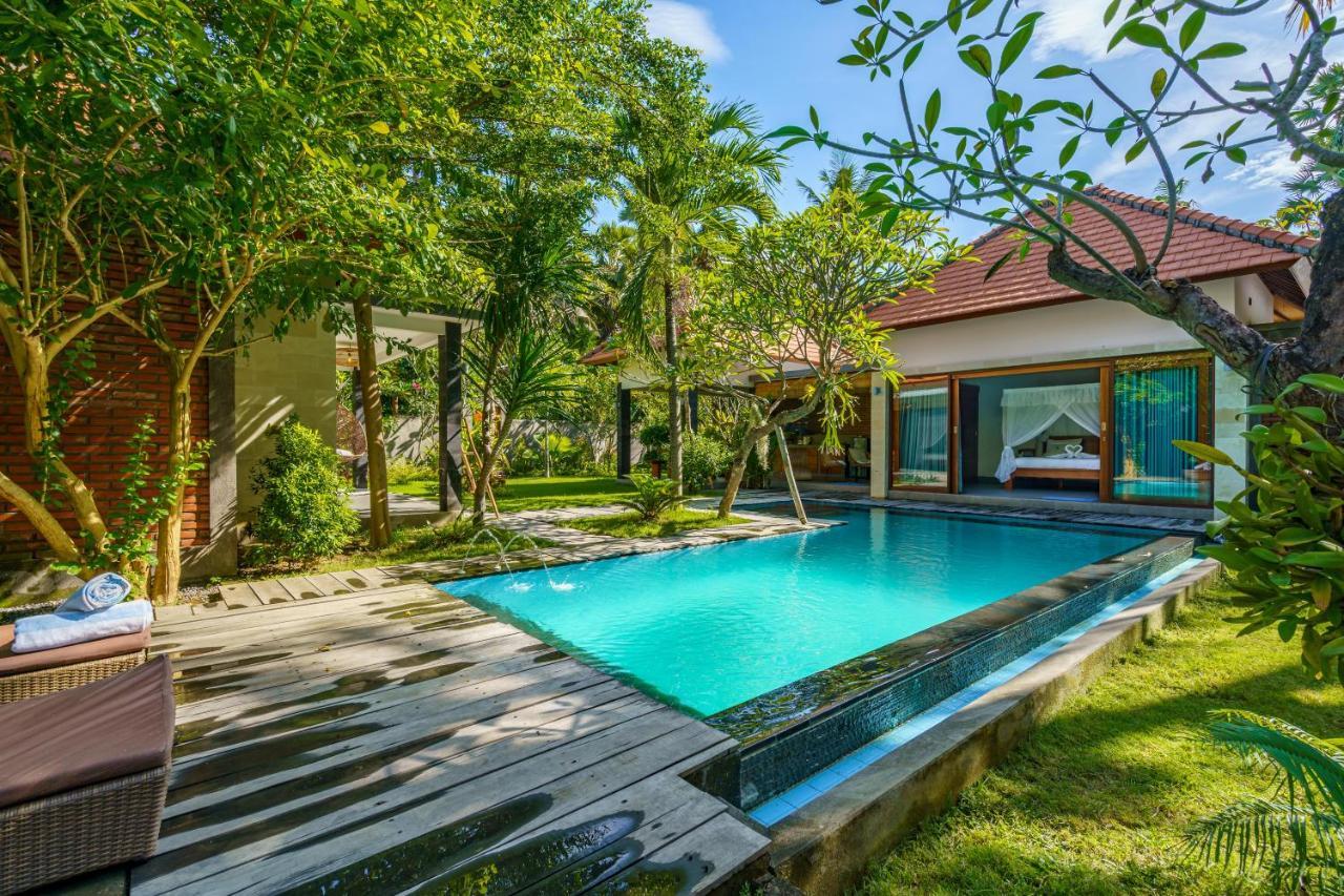 Coco Garden Pool Villas Kubutambahan  Exterior foto